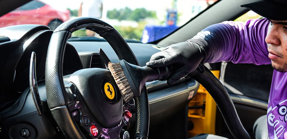 Mobile detailing gallery showing before and after results.